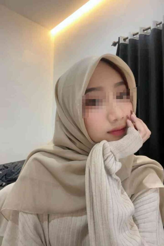 Young woman in hijab, Kuala Lumpur escort service